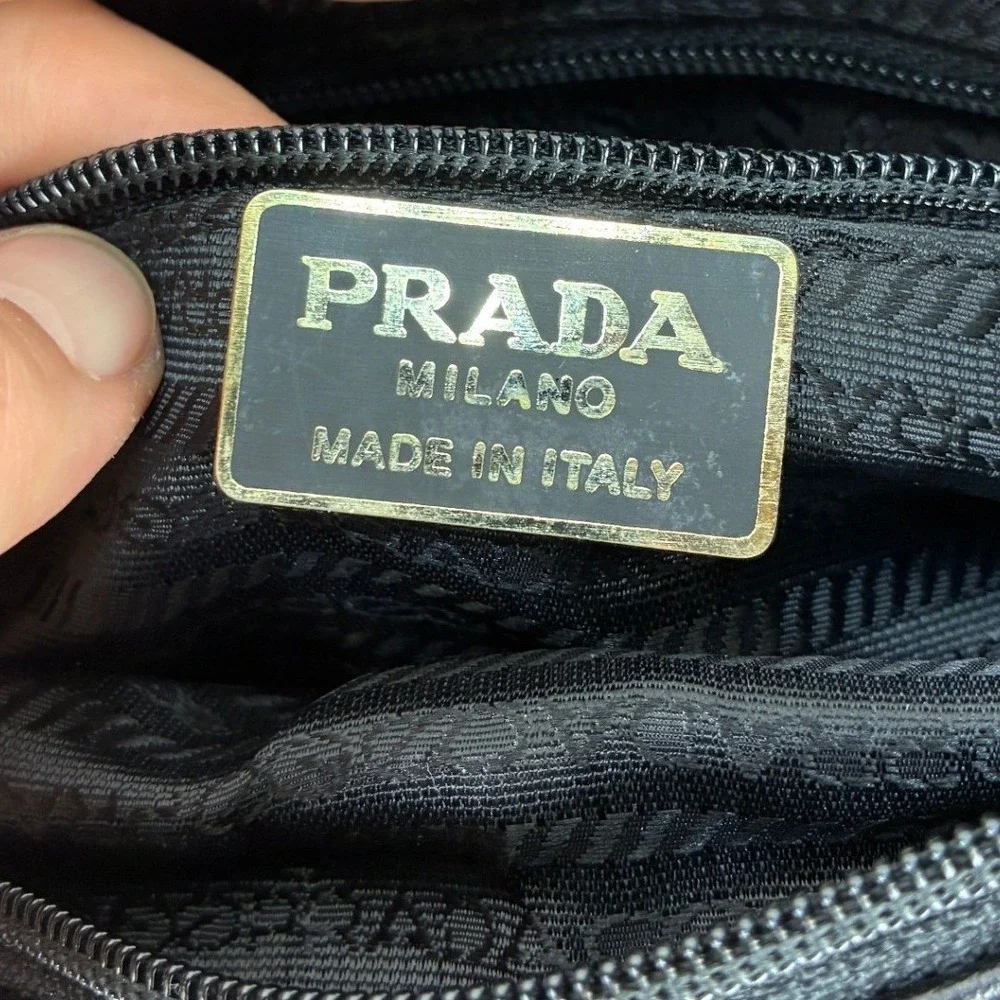Prada Messenger Bag Men's OS Black Leather Crossbody Italian Designer Luxury